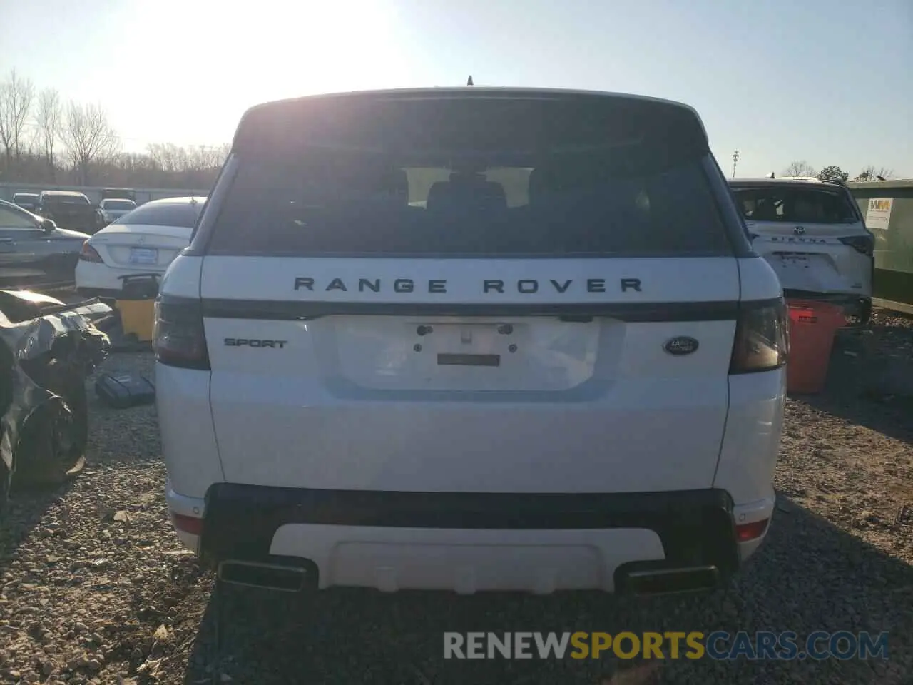 6 Photograph of a damaged car SALWV2SV4KA847559 LAND ROVER RANGEROVER 2019