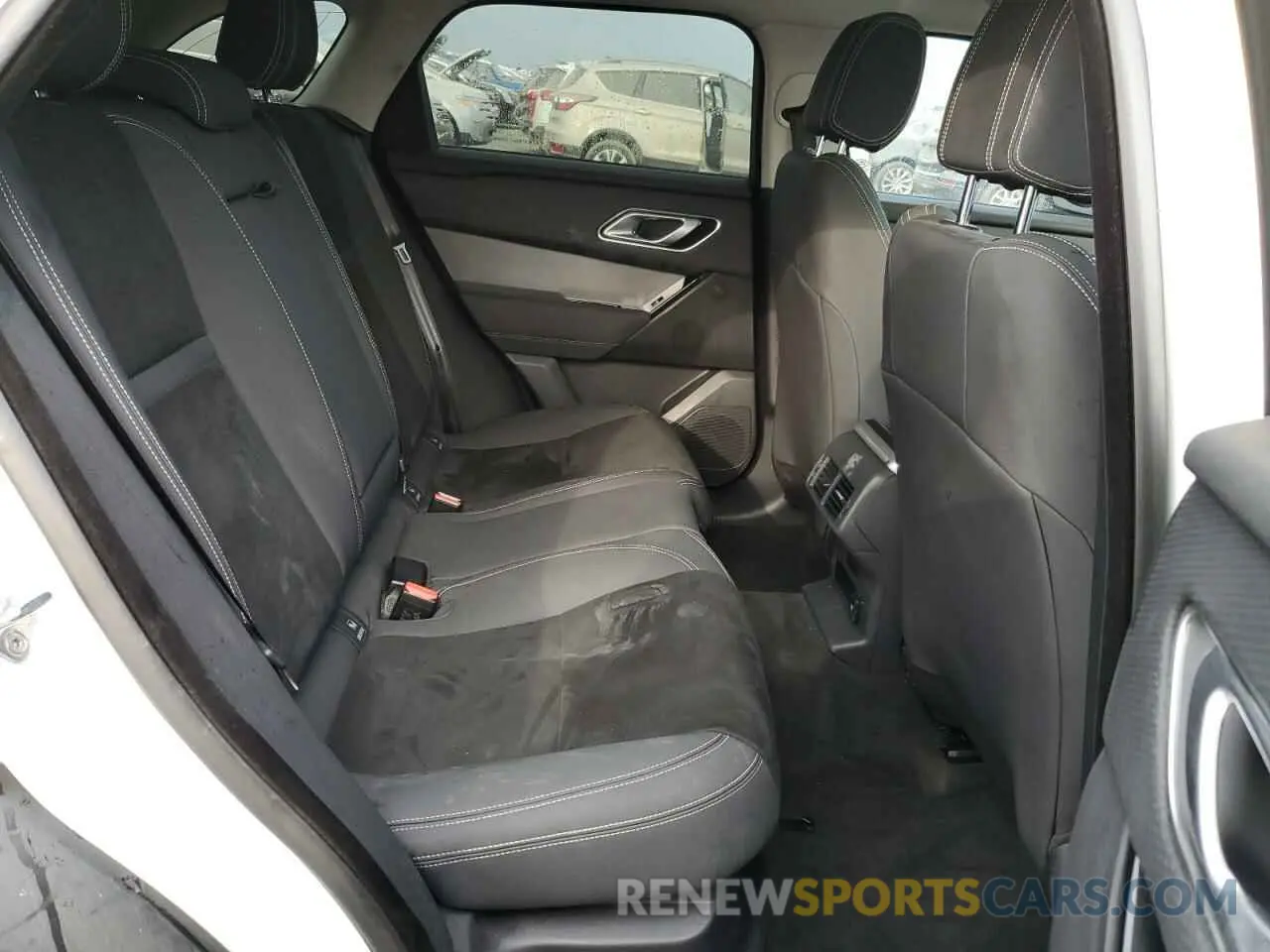 11 Photograph of a damaged car SALYA2EX1KA792022 LAND ROVER RANGEROVER 2019