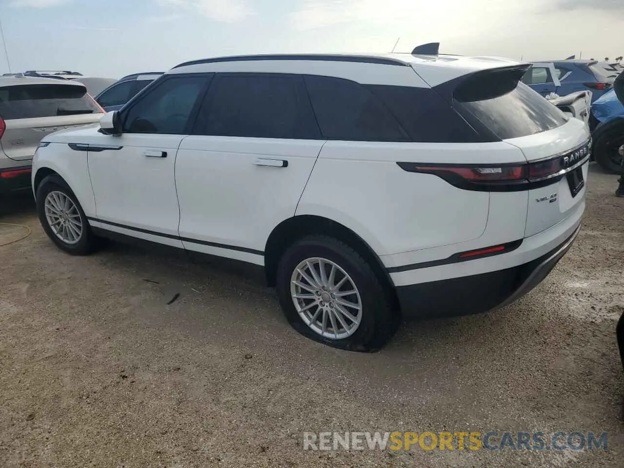 2 Photograph of a damaged car SALYA2EX1KA792022 LAND ROVER RANGEROVER 2019