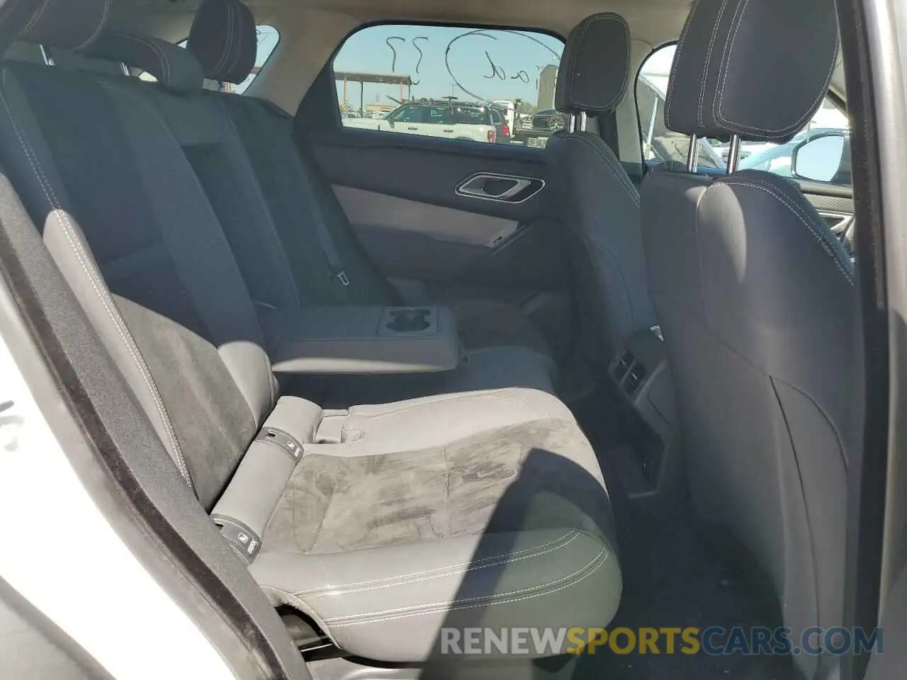 11 Photograph of a damaged car SALYA2EX1KA792733 LAND ROVER RANGEROVER 2019