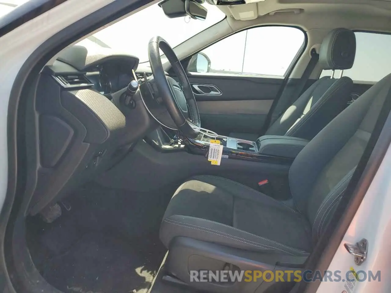 7 Photograph of a damaged car SALYA2EX1KA792733 LAND ROVER RANGEROVER 2019