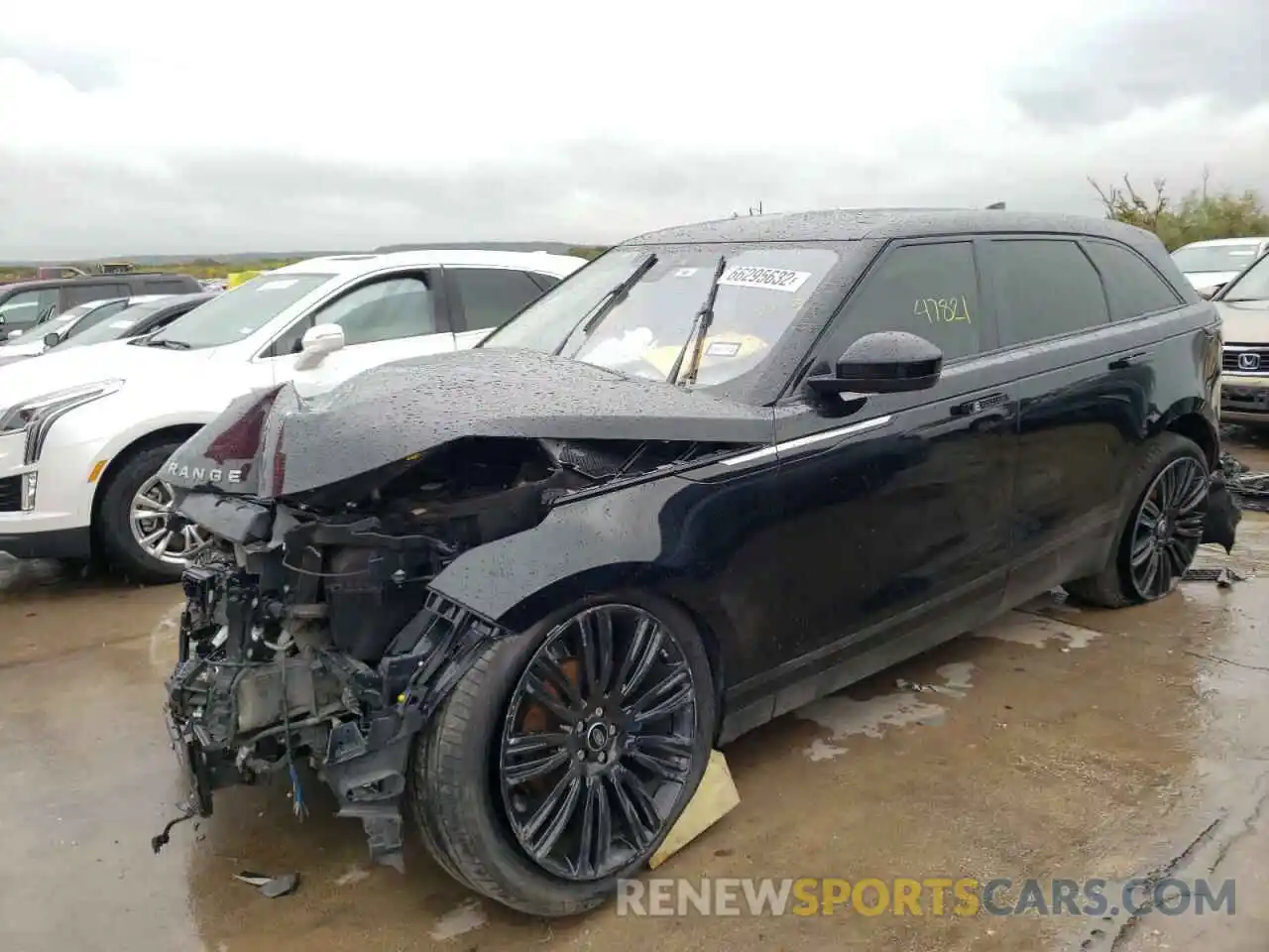 1 Photograph of a damaged car SALYA2EX3KA214181 LAND ROVER RANGEROVER 2019