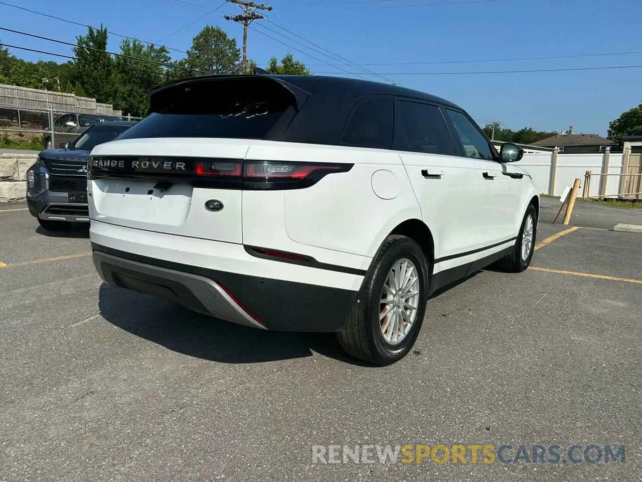 3 Photograph of a damaged car SALYA2EX8KA216069 LAND ROVER RANGEROVER 2019