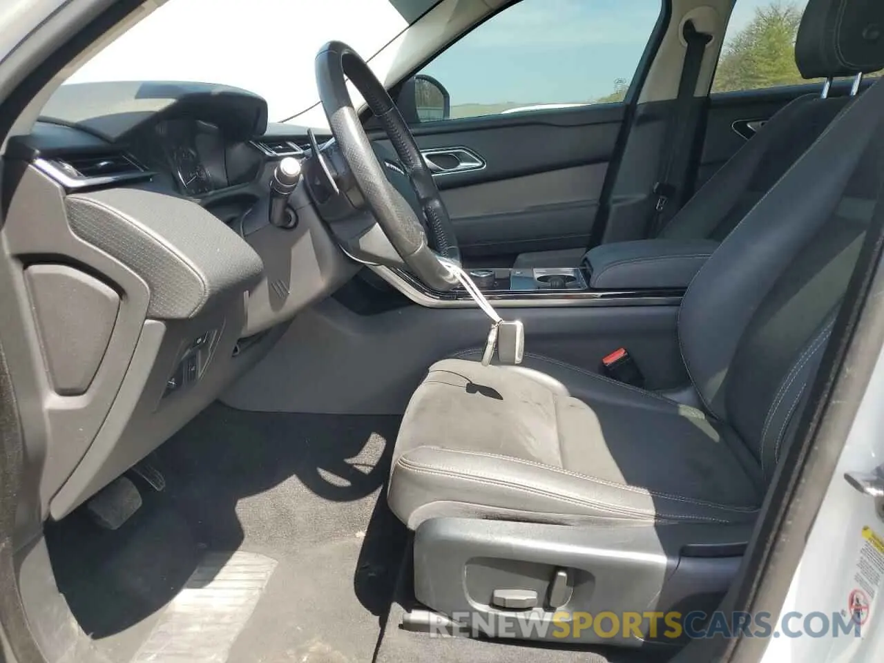 7 Photograph of a damaged car SALYA2EX9KA217246 LAND ROVER RANGEROVER 2019