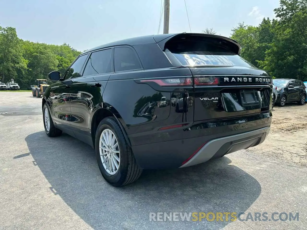 2 Photograph of a damaged car SALYA2EX9KA217375 LAND ROVER RANGEROVER 2019