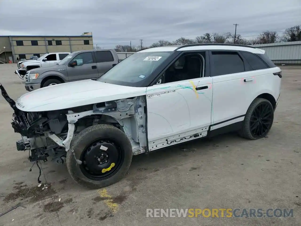 1 Photograph of a damaged car SALYA2EX9KA792771 LAND ROVER RANGEROVER 2019