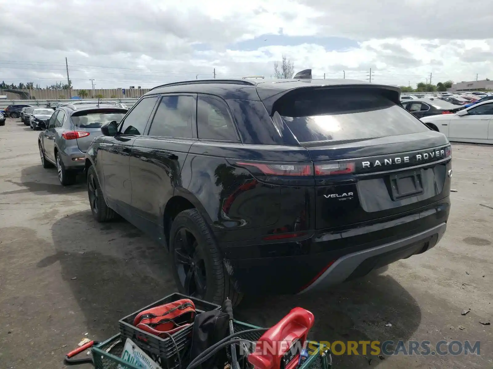 3 Photograph of a damaged car SALYB2EN1KA210769 LAND ROVER RANGEROVER 2019