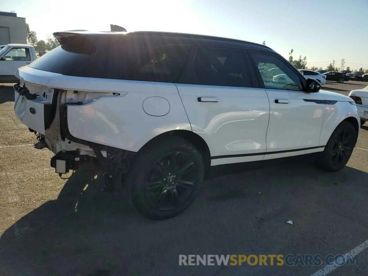 3 Photograph of a damaged car SALYB2EN2KA779176 LAND ROVER RANGEROVER 2019