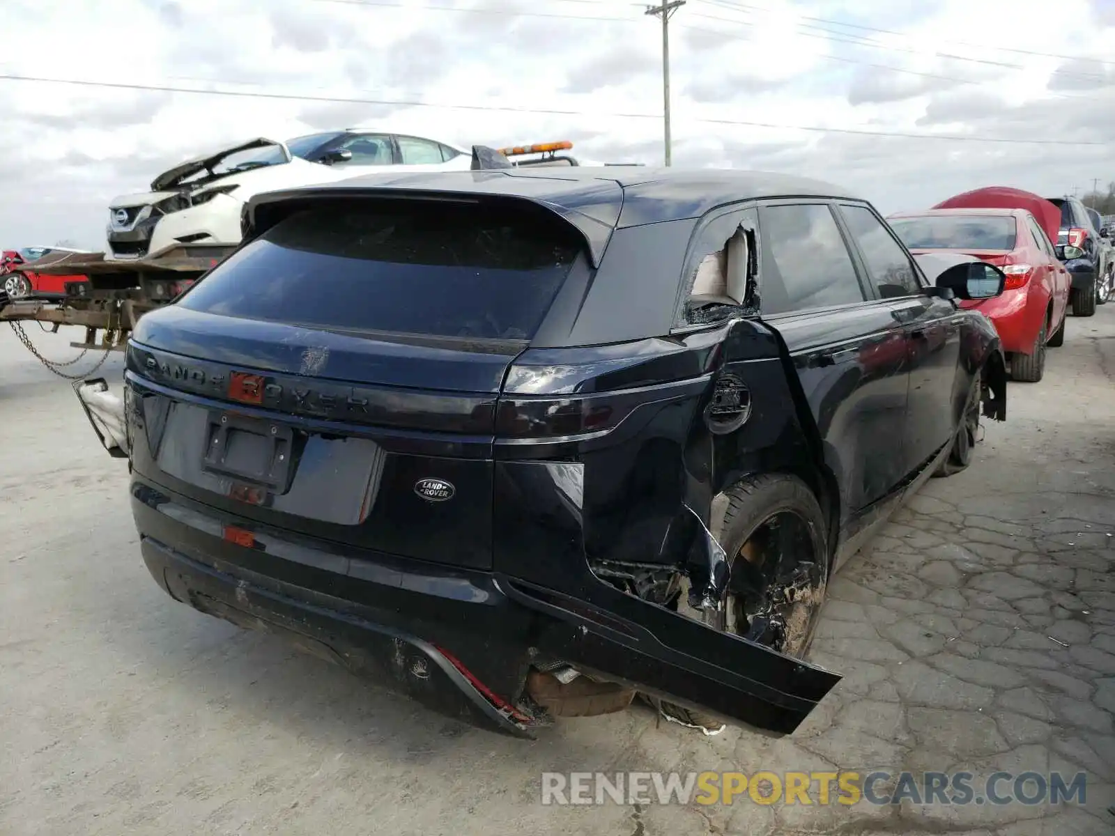 4 Photograph of a damaged car SALYB2EV6KA795655 LAND ROVER RANGEROVER 2019