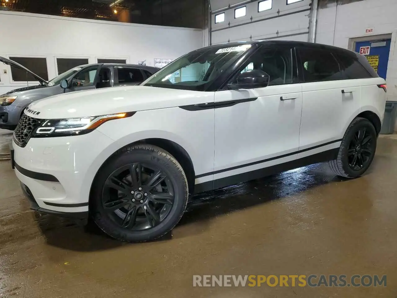 1 Photograph of a damaged car SALYB2EX0KA203703 LAND ROVER RANGEROVER 2019