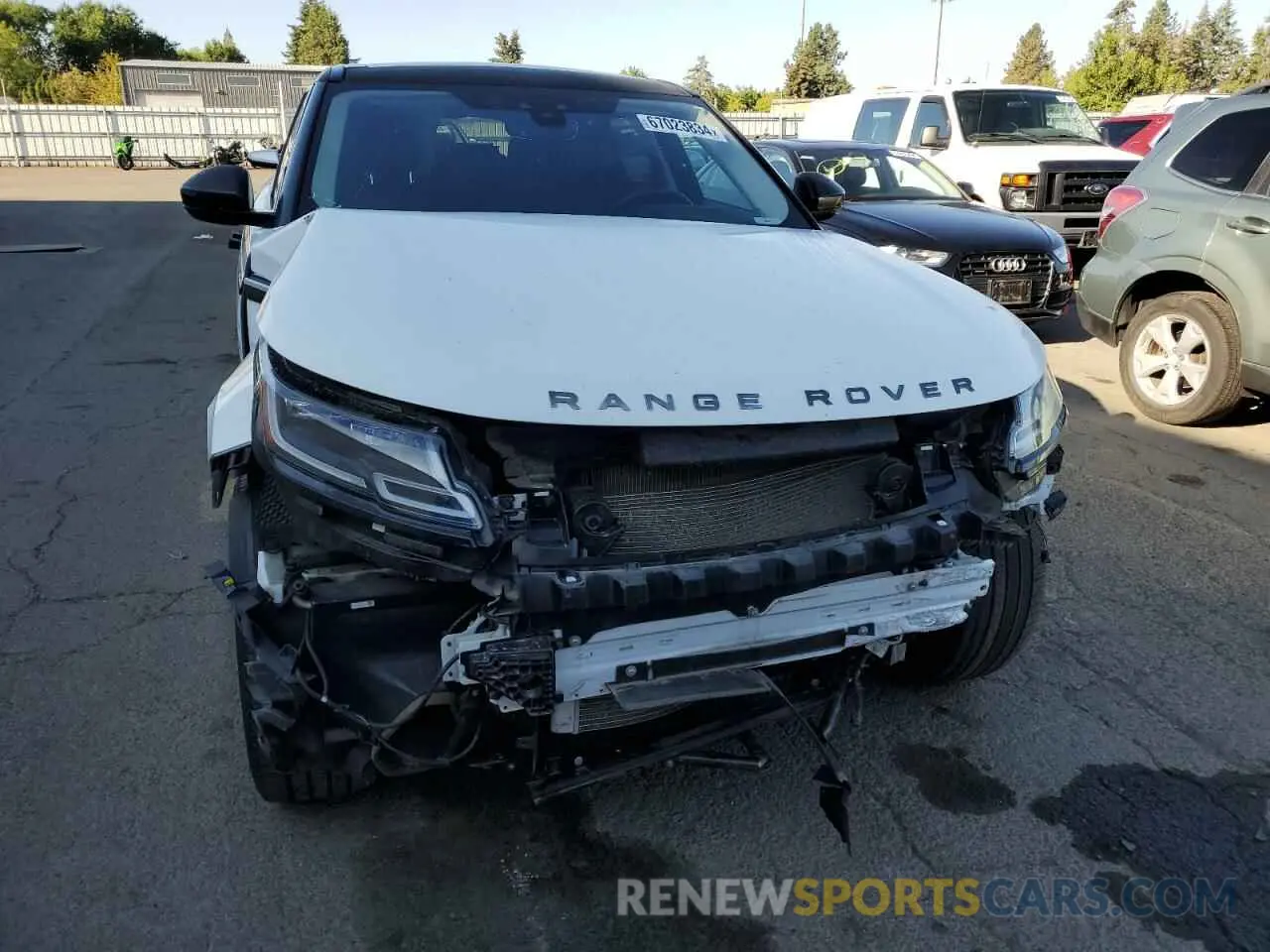 5 Photograph of a damaged car SALYB2EX0KA216936 LAND ROVER RANGEROVER 2019