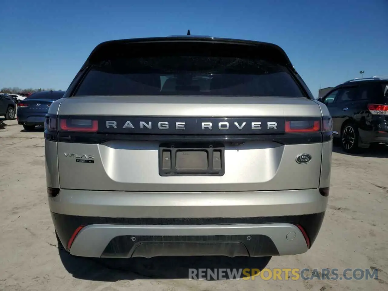 6 Photograph of a damaged car SALYB2EX0KA225068 LAND ROVER RANGEROVER 2019