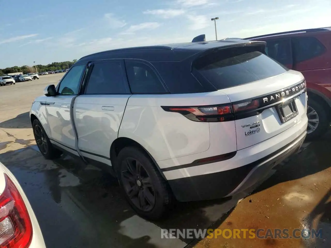 2 Photograph of a damaged car SALYB2EX1KA206805 LAND ROVER RANGEROVER 2019