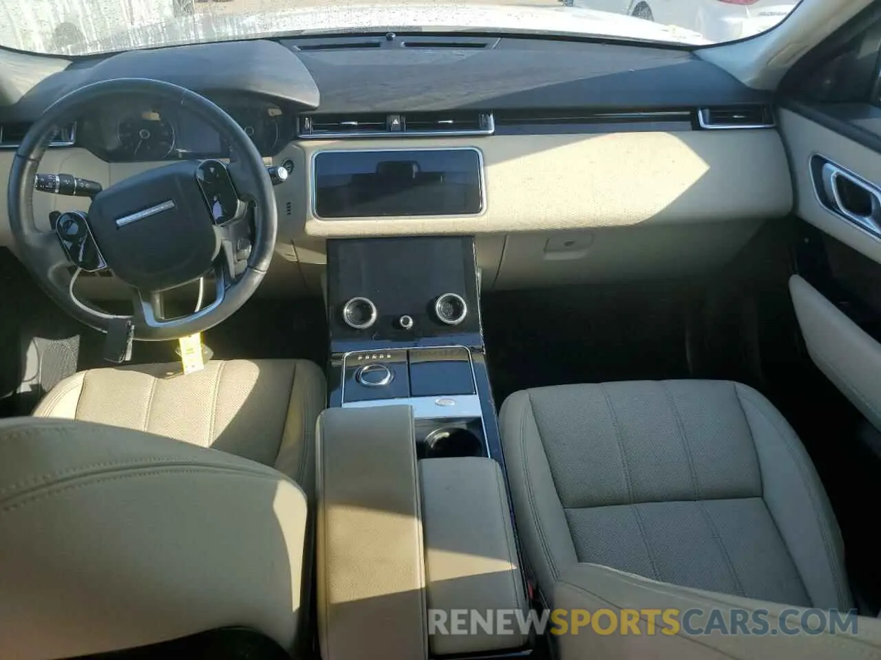 8 Photograph of a damaged car SALYB2EX1KA206805 LAND ROVER RANGEROVER 2019