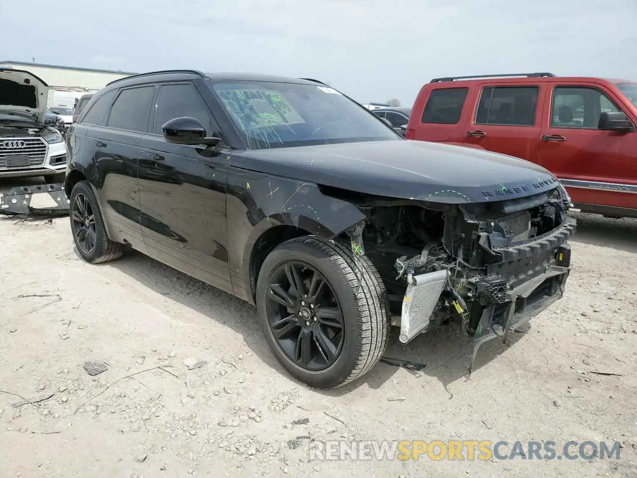 4 Photograph of a damaged car SALYB2EX1KA218601 LAND ROVER RANGEROVER 2019
