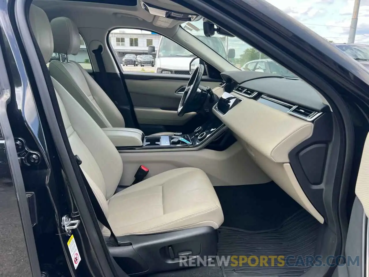 6 Photograph of a damaged car SALYB2EX2KA785495 LAND ROVER RANGEROVER 2019