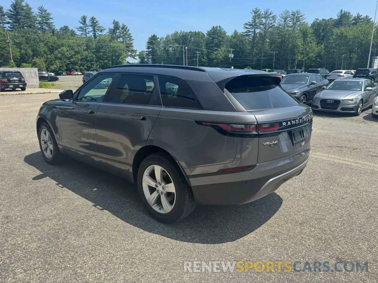 3 Photograph of a damaged car SALYB2EX4KA212887 LAND ROVER RANGEROVER 2019