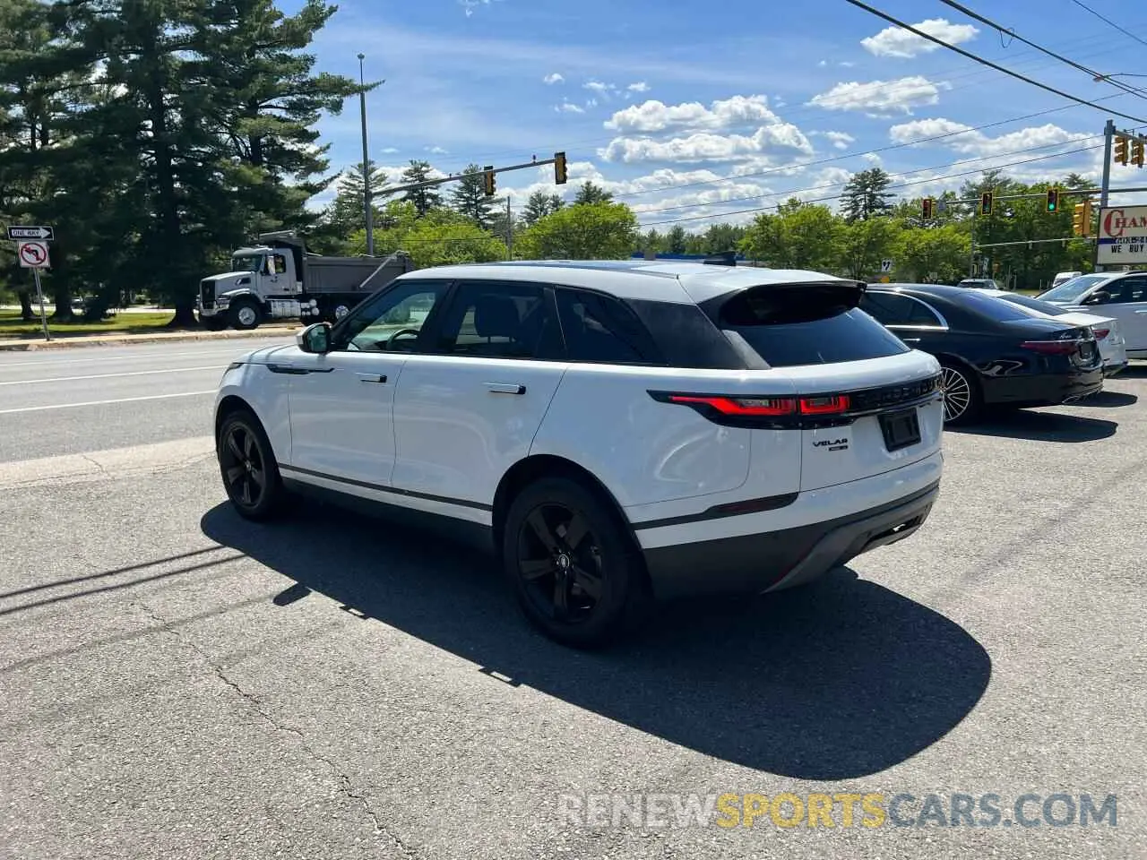 3 Photograph of a damaged car SALYB2EX4KA797258 LAND ROVER RANGEROVER 2019