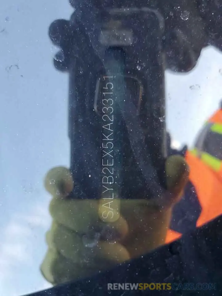 13 Photograph of a damaged car SALYB2EX5KA233151 LAND ROVER RANGEROVER 2019