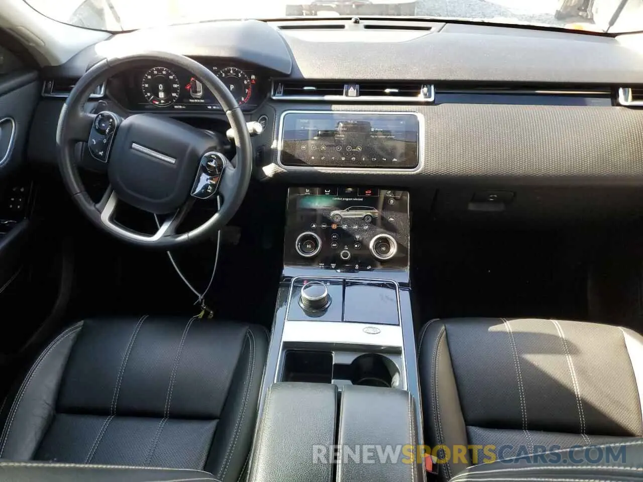 8 Photograph of a damaged car SALYB2EX5KA233151 LAND ROVER RANGEROVER 2019