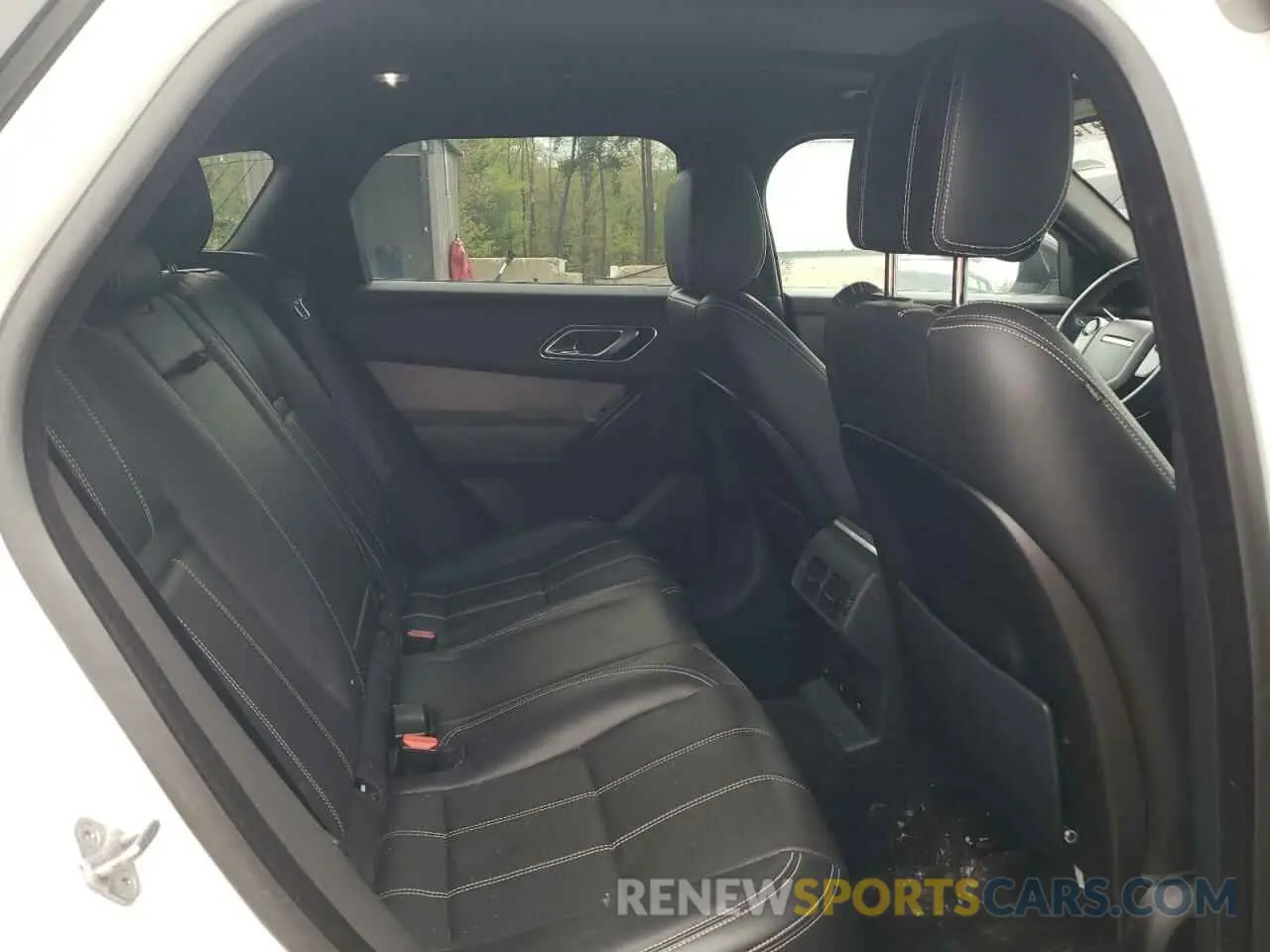 11 Photograph of a damaged car SALYB2EX5KA784275 LAND ROVER RANGEROVER 2019