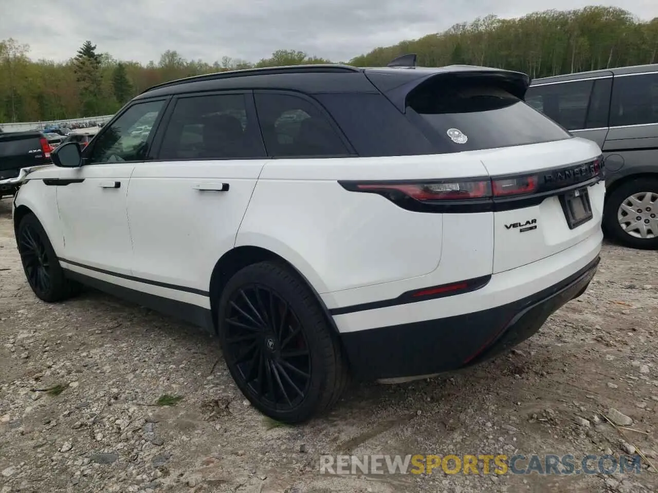 2 Photograph of a damaged car SALYB2EX5KA784275 LAND ROVER RANGEROVER 2019