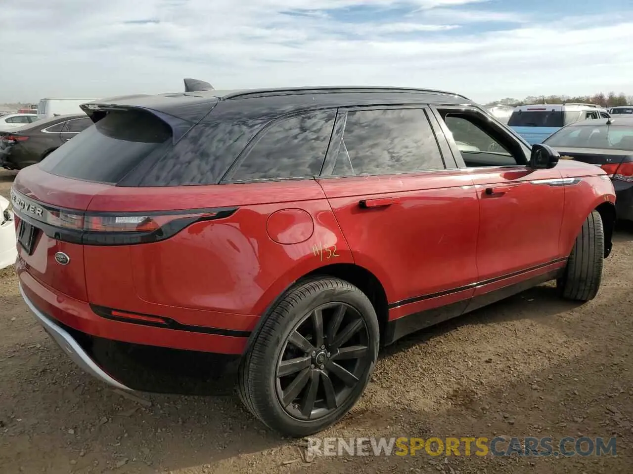 3 Photograph of a damaged car SALYB2EX6KA202409 LAND ROVER RANGEROVER 2019