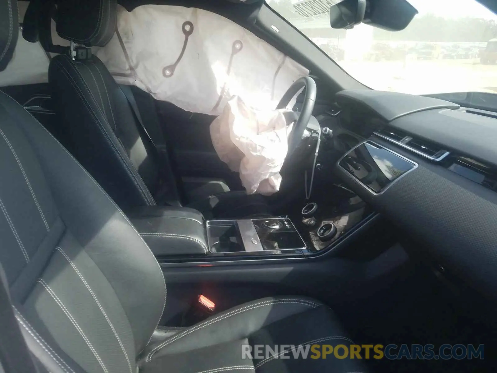 5 Photograph of a damaged car SALYB2EX6KA222742 LAND ROVER RANGEROVER 2019