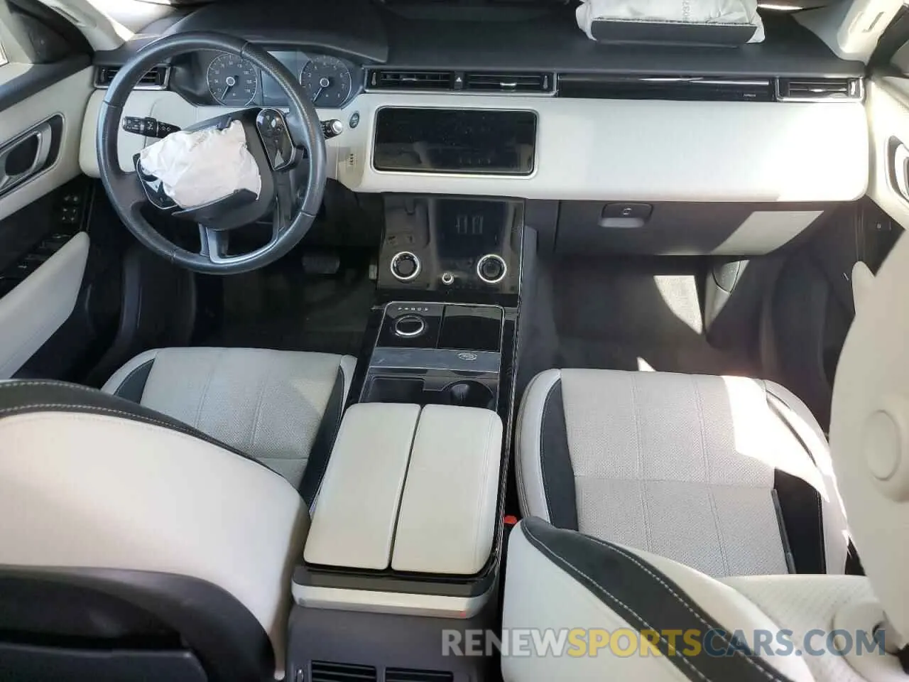 8 Photograph of a damaged car SALYB2EX6KA225205 LAND ROVER RANGEROVER 2019