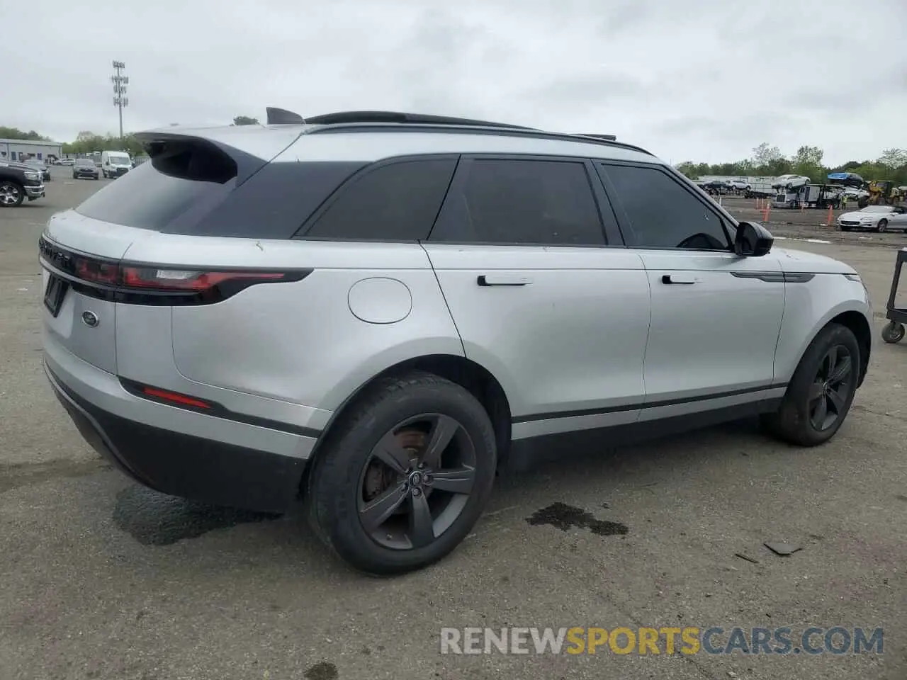 3 Photograph of a damaged car SALYB2EX7KA786934 LAND ROVER RANGEROVER 2019