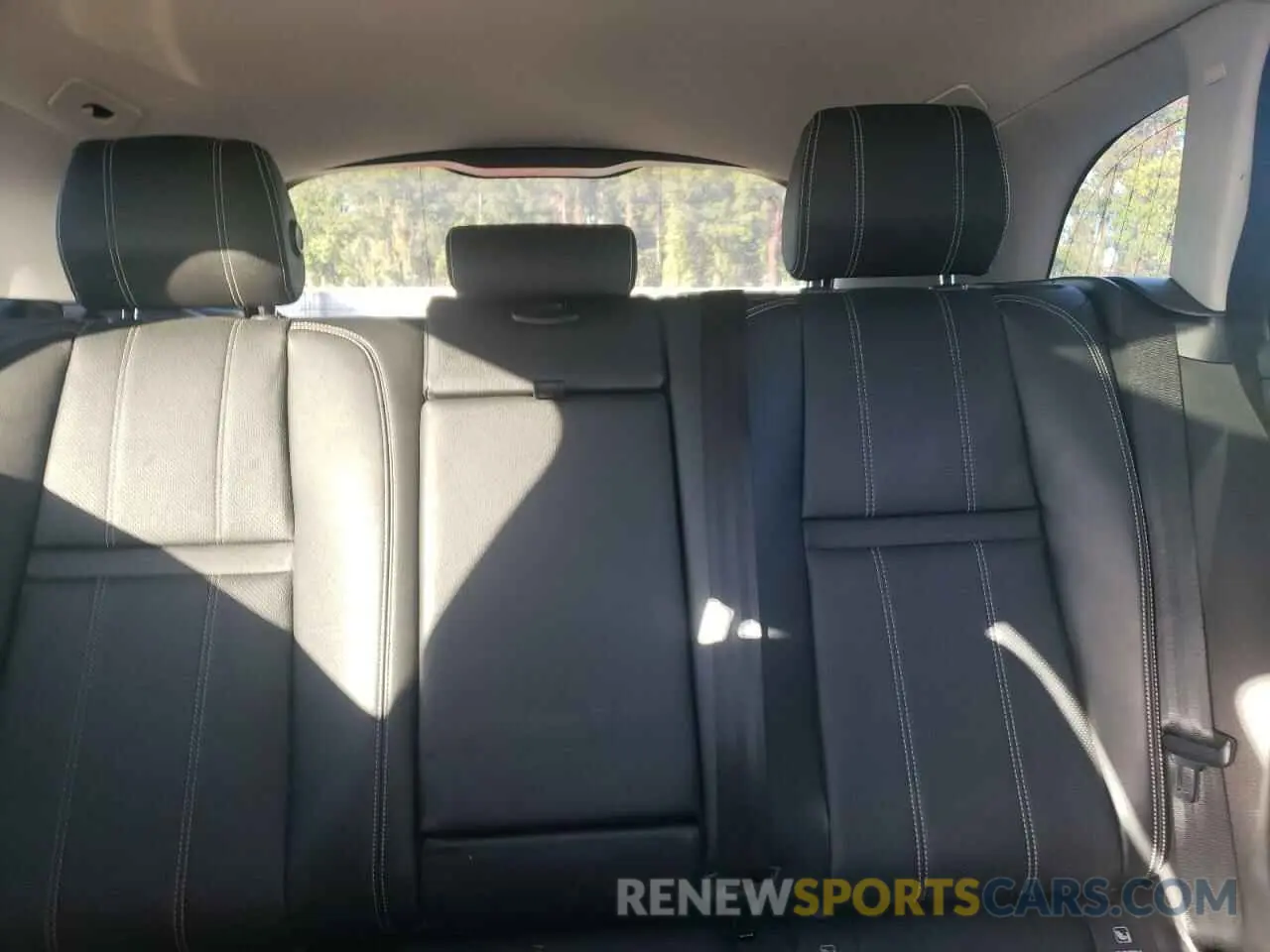 10 Photograph of a damaged car SALYB2EX9KA795845 LAND ROVER RANGEROVER 2019