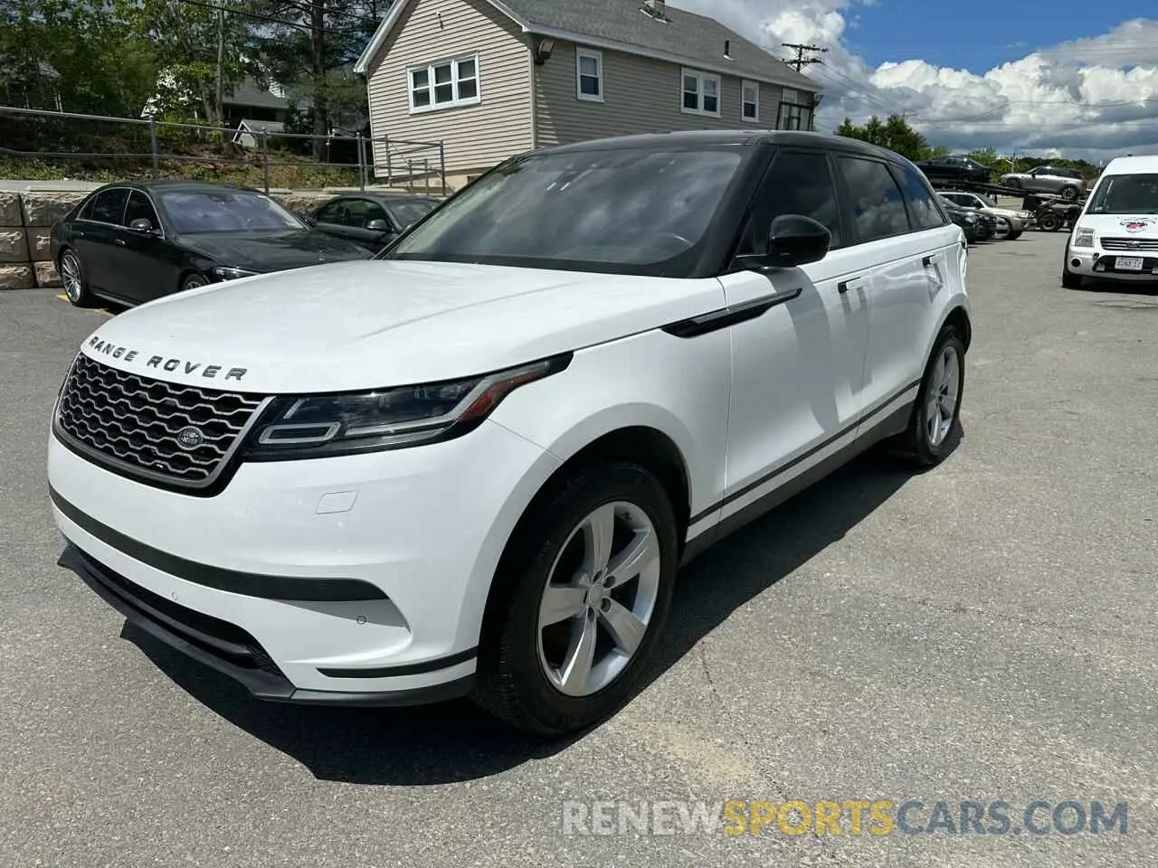 1 Photograph of a damaged car SALYB2EXXKA217754 LAND ROVER RANGEROVER 2019