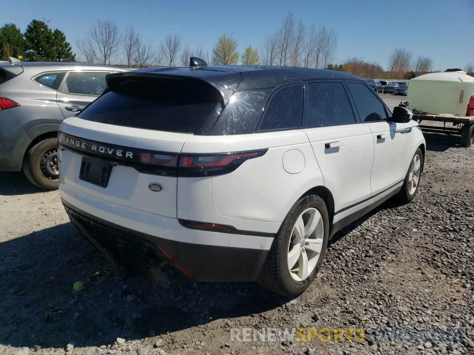 4 Photograph of a damaged car SALYB2FV3KA212540 LAND ROVER RANGEROVER 2019