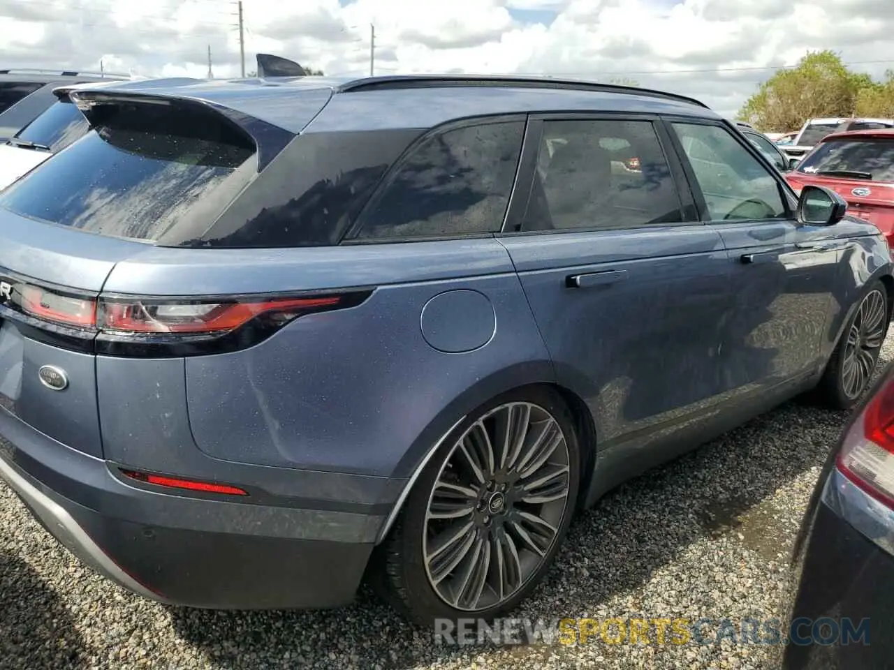 3 Photograph of a damaged car SALYB2FV7KA215666 LAND ROVER RANGEROVER 2019