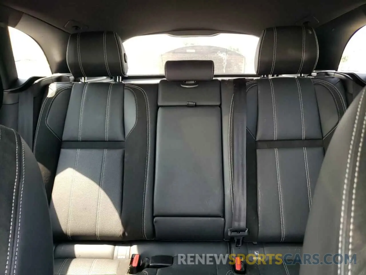 10 Photograph of a damaged car SALYL2EN2KA235211 LAND ROVER RANGEROVER 2019