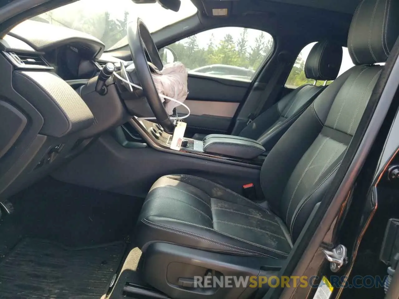 7 Photograph of a damaged car SALYL2EN2KA235211 LAND ROVER RANGEROVER 2019