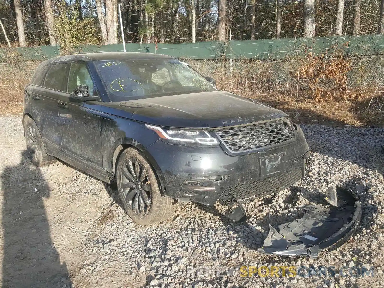 1 Photograph of a damaged car SALYL2EV6KA792011 LAND ROVER RANGEROVER 2019