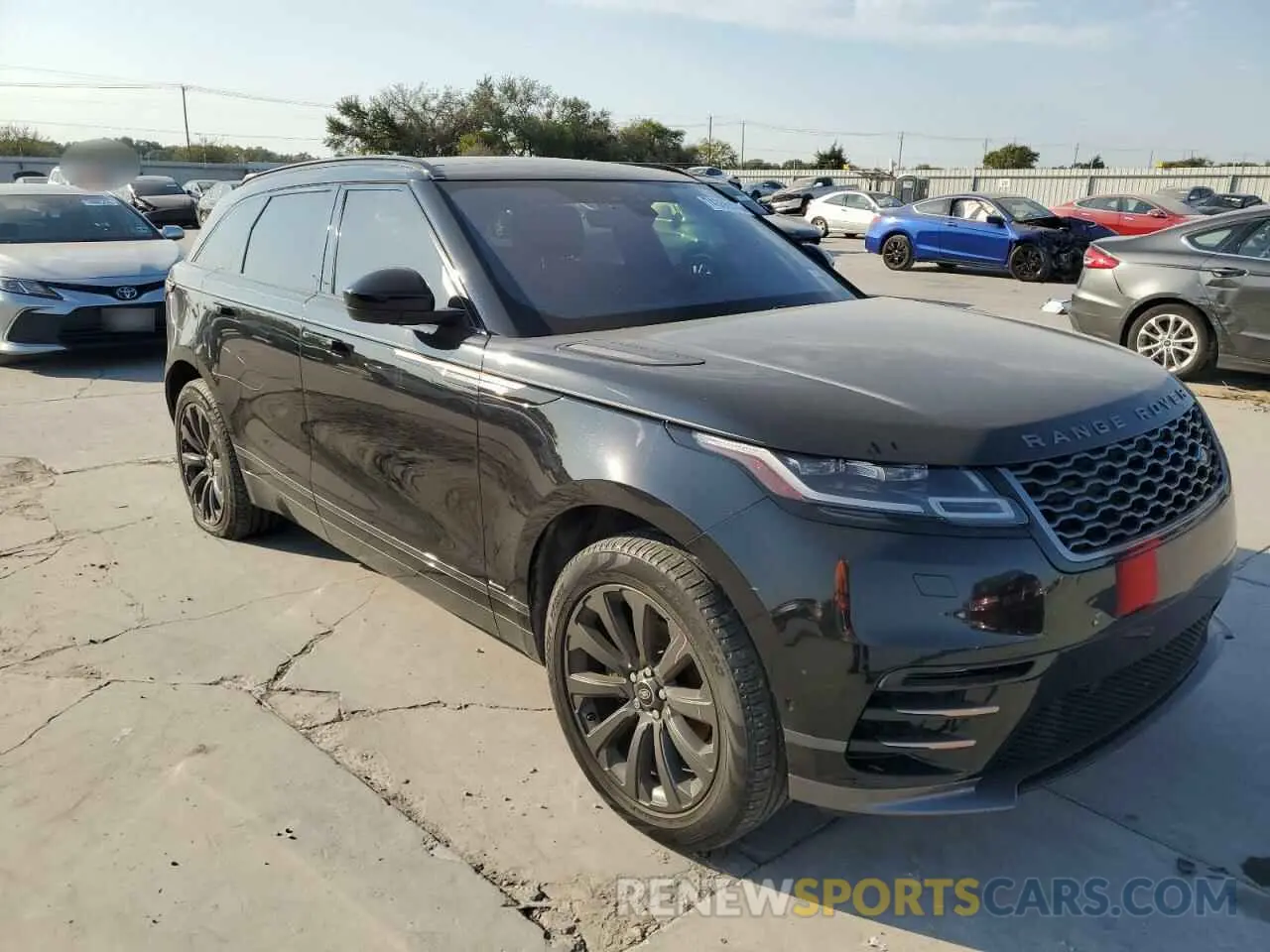 4 Photograph of a damaged car SALYL2EX0KA227917 LAND ROVER RANGEROVER 2019