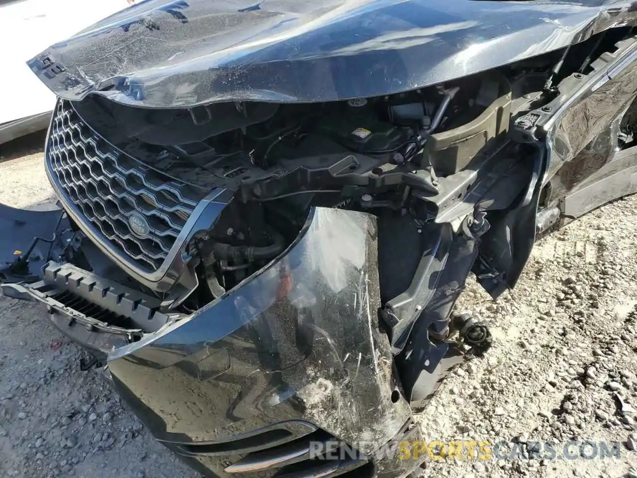 9 Photograph of a damaged car SALYL2EX1KA213184 LAND ROVER RANGEROVER 2019