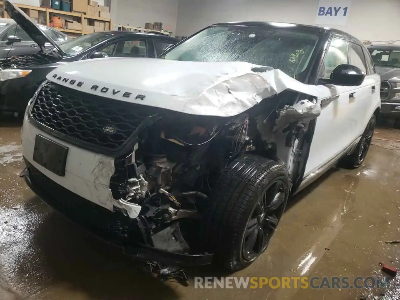 2 Photograph of a damaged car SALYL2EX1KA797957 LAND ROVER RANGEROVER 2019