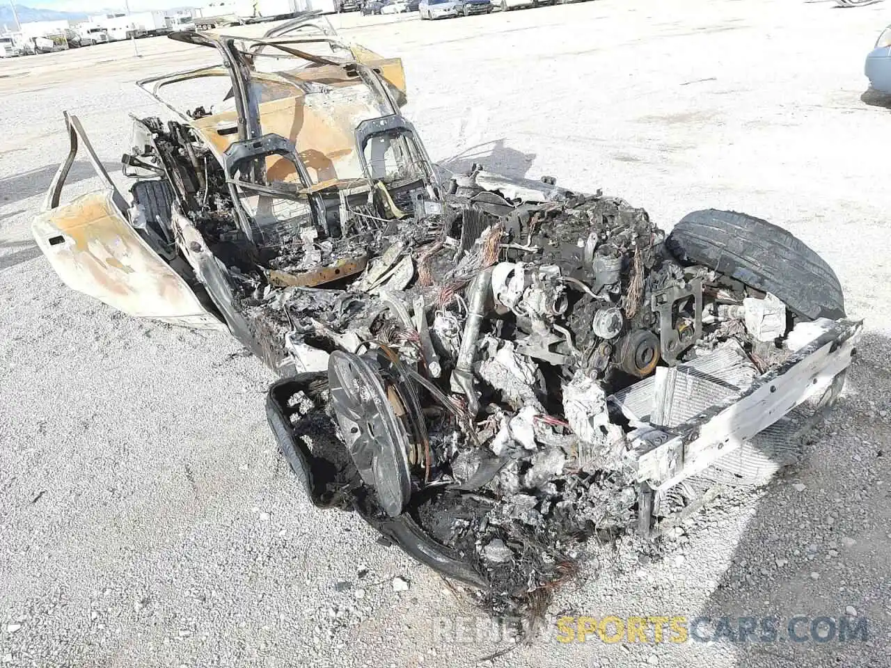 1 Photograph of a damaged car SALYL2EX2KA221732 LAND ROVER RANGEROVER 2019