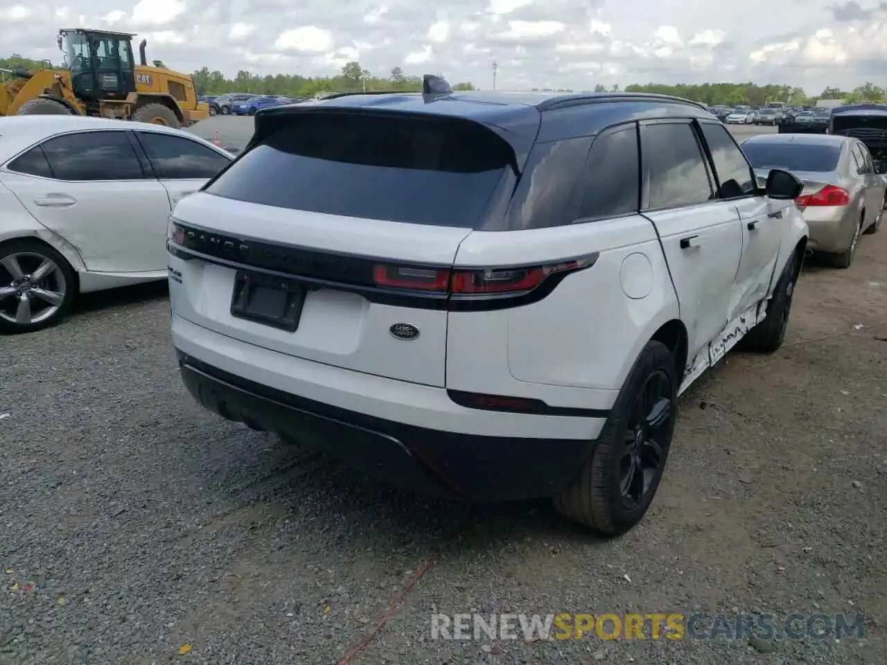 4 Photograph of a damaged car SALYL2EX2KA228468 LAND ROVER RANGEROVER 2019