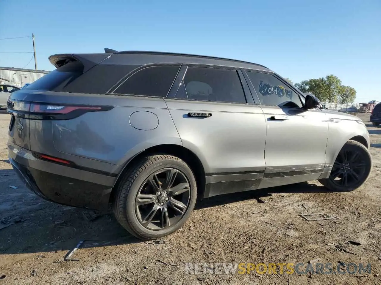 3 Photograph of a damaged car SALYL2EX2KA794808 LAND ROVER RANGEROVER 2019