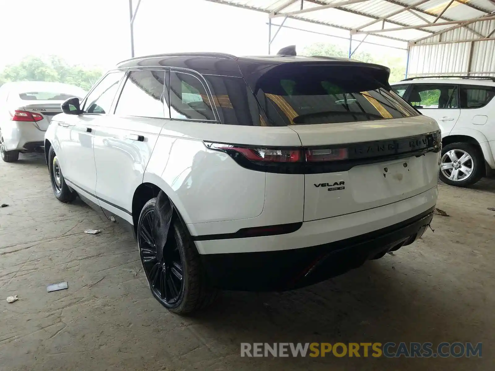 3 Photograph of a damaged car SALYL2EX4KA780313 LAND ROVER RANGEROVER 2019