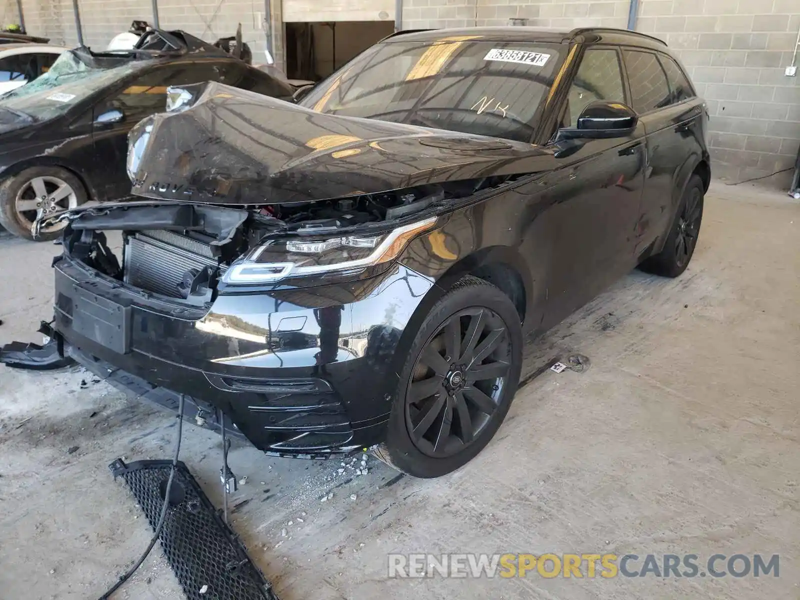 2 Photograph of a damaged car SALYL2EX5KA212409 LAND ROVER RANGEROVER 2019