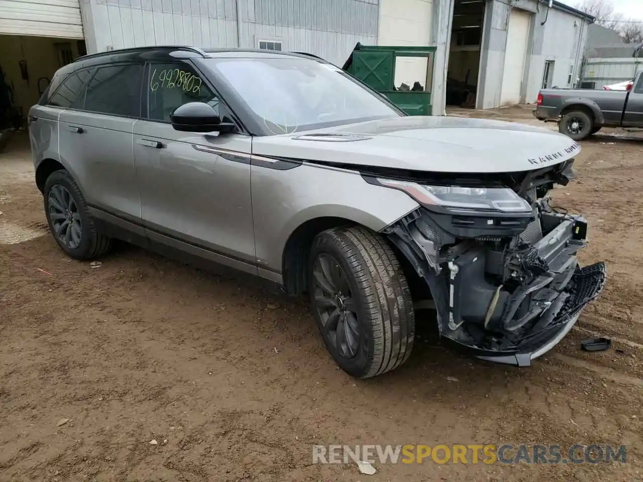 4 Photograph of a damaged car SALYL2EX5KA213401 LAND ROVER RANGEROVER 2019