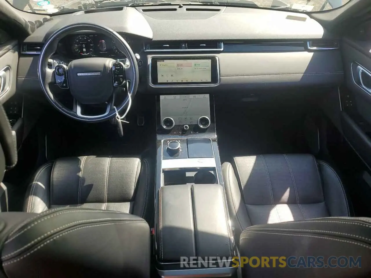 8 Photograph of a damaged car SALYL2EX5KA215004 LAND ROVER RANGEROVER 2019