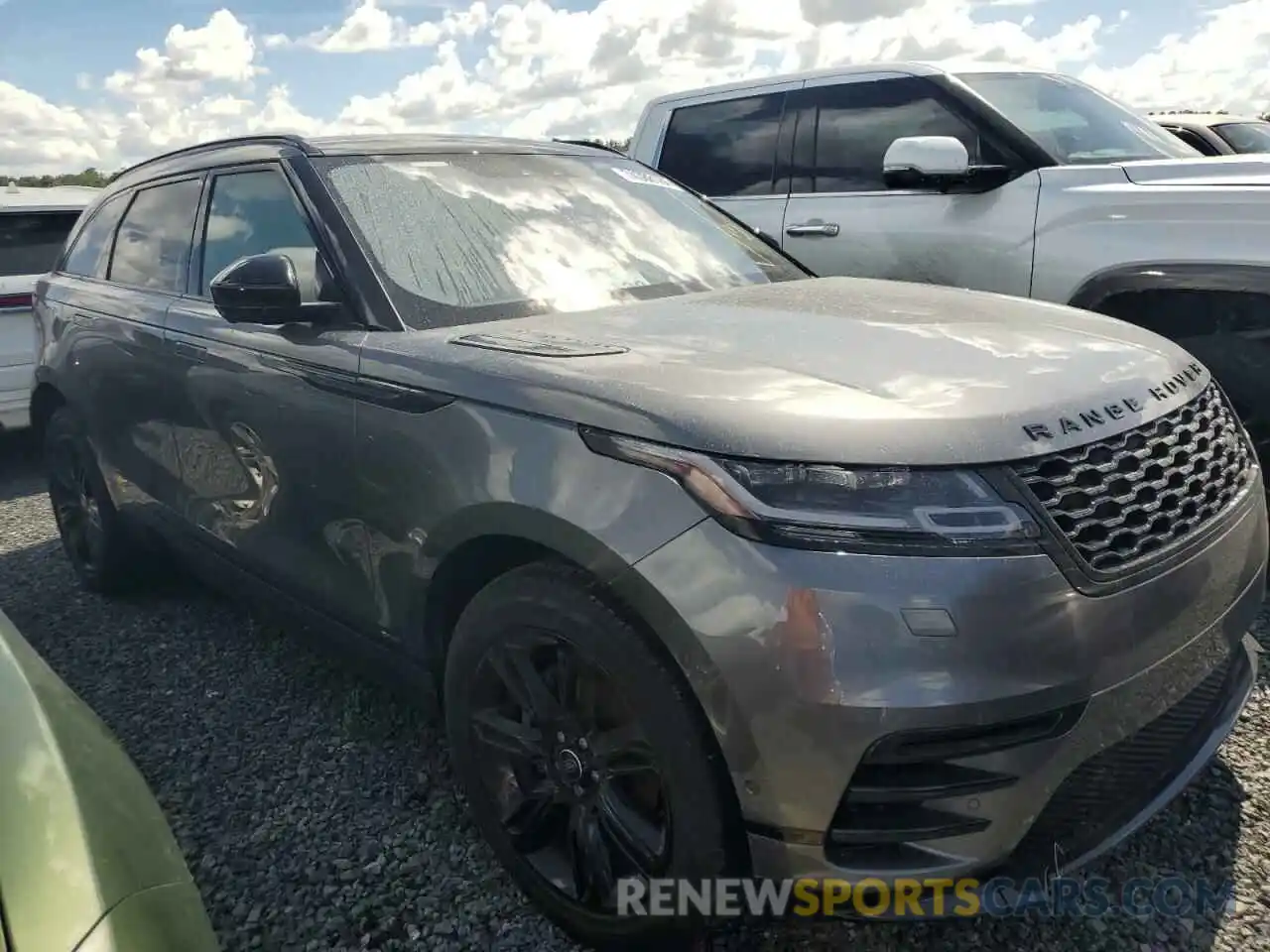 4 Photograph of a damaged car SALYL2EX6KA222723 LAND ROVER RANGEROVER 2019