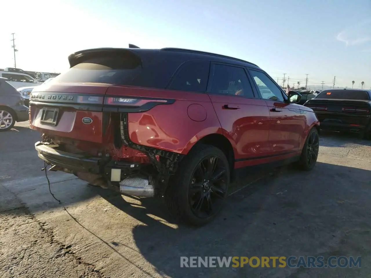 3 Photograph of a damaged car SALYL2EX7KA234900 LAND ROVER RANGEROVER 2019