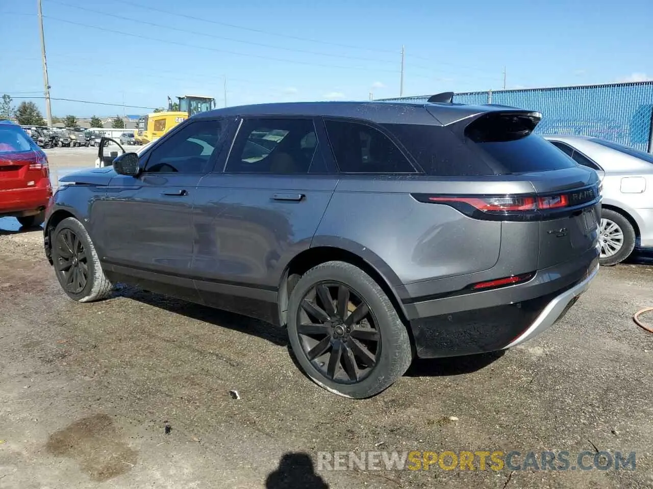 2 Photograph of a damaged car SALYL2EX9KA208606 LAND ROVER RANGEROVER 2019